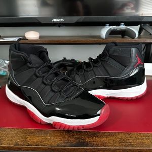 Jordan 11 playoff bred size 11.5